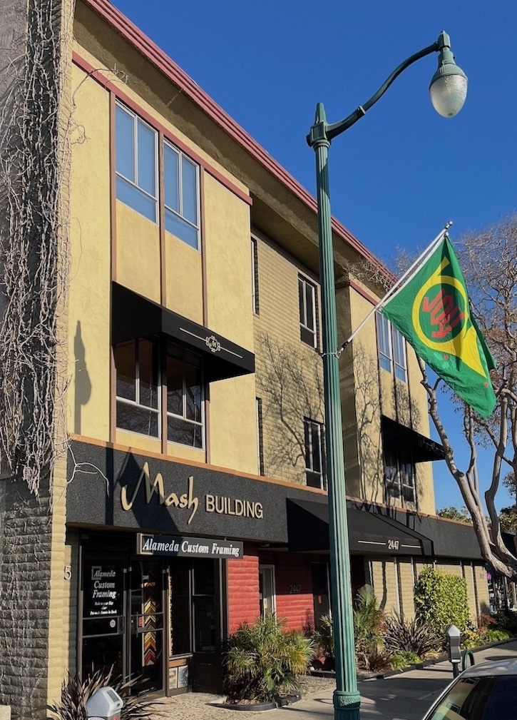 Retail and office leasing with lots of parking in downtown Alameda, California